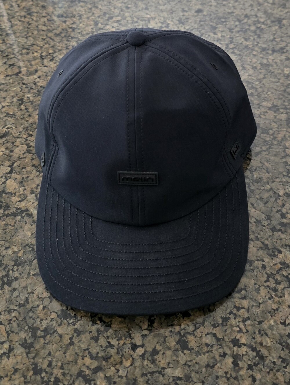 Melin The Legend Golf style Hat Mens Size Classic color Black Adjustable strap
